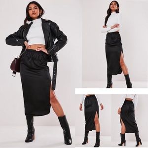 MISSGUIDED Black Satin Midi Slip Skirt